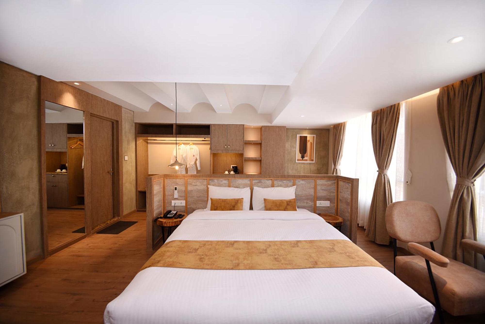 Daali Hotel & Apartment กาฐมาณฑุ ภายนอก รูปภาพ