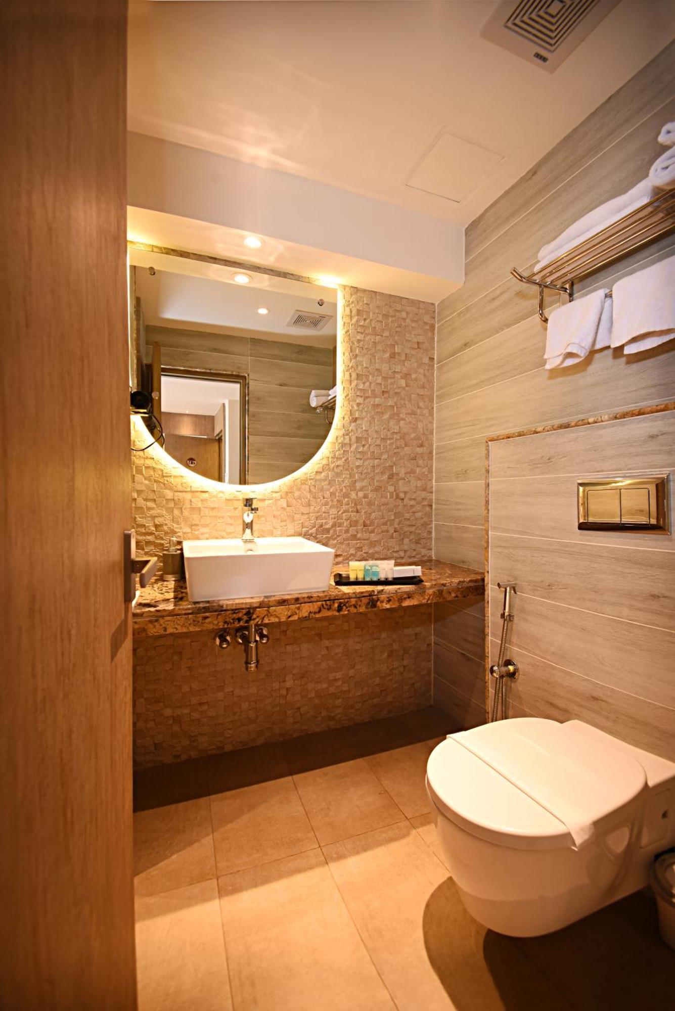 Daali Hotel & Apartment กาฐมาณฑุ ภายนอก รูปภาพ