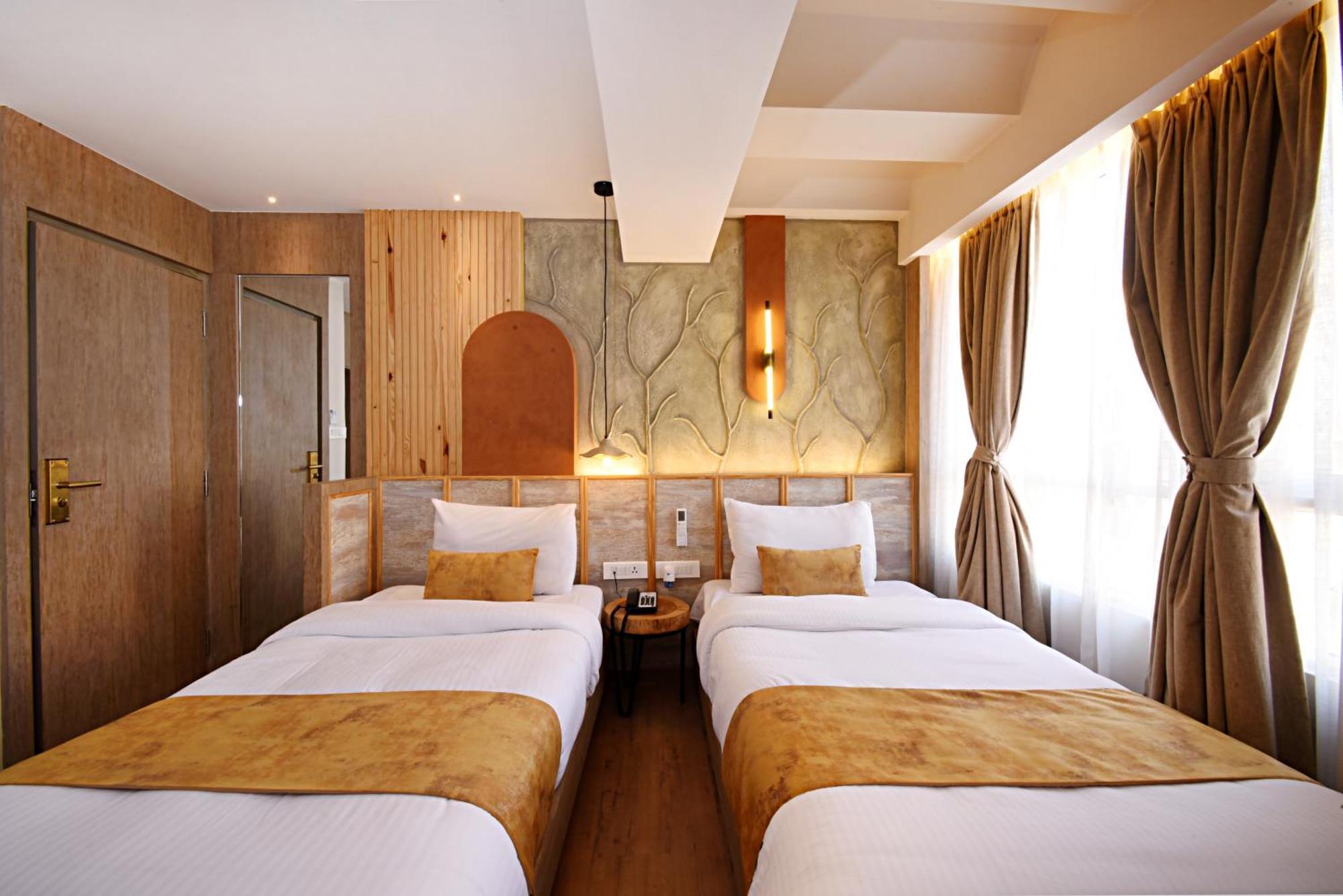Daali Hotel & Apartment กาฐมาณฑุ ภายนอก รูปภาพ